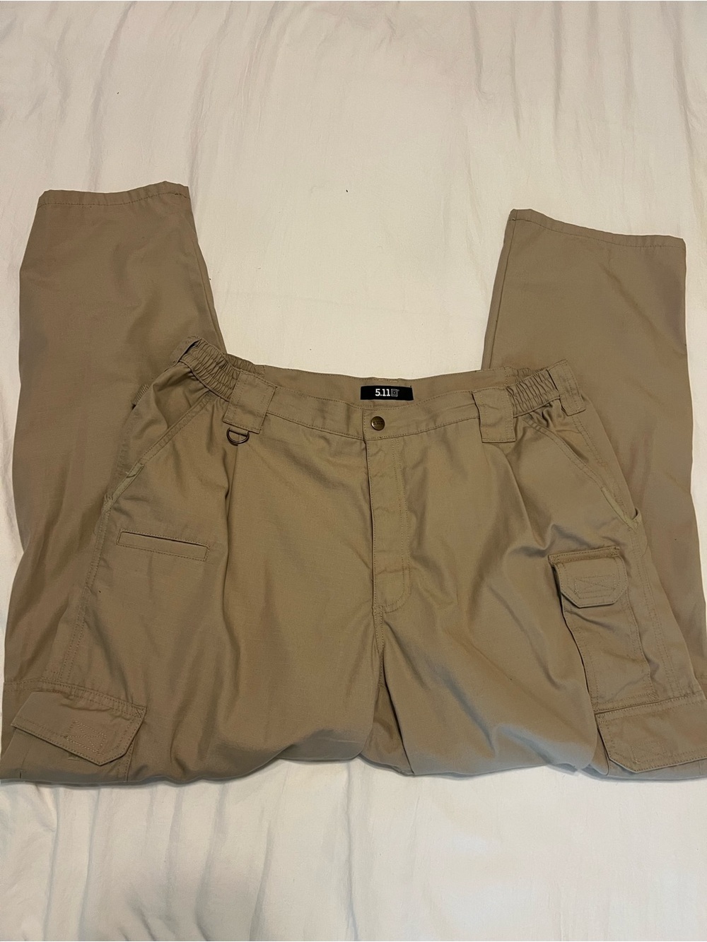 ⭐️ 2 for $45 bundle ⭐️
5.11 Tactical Men's Cargo Pants